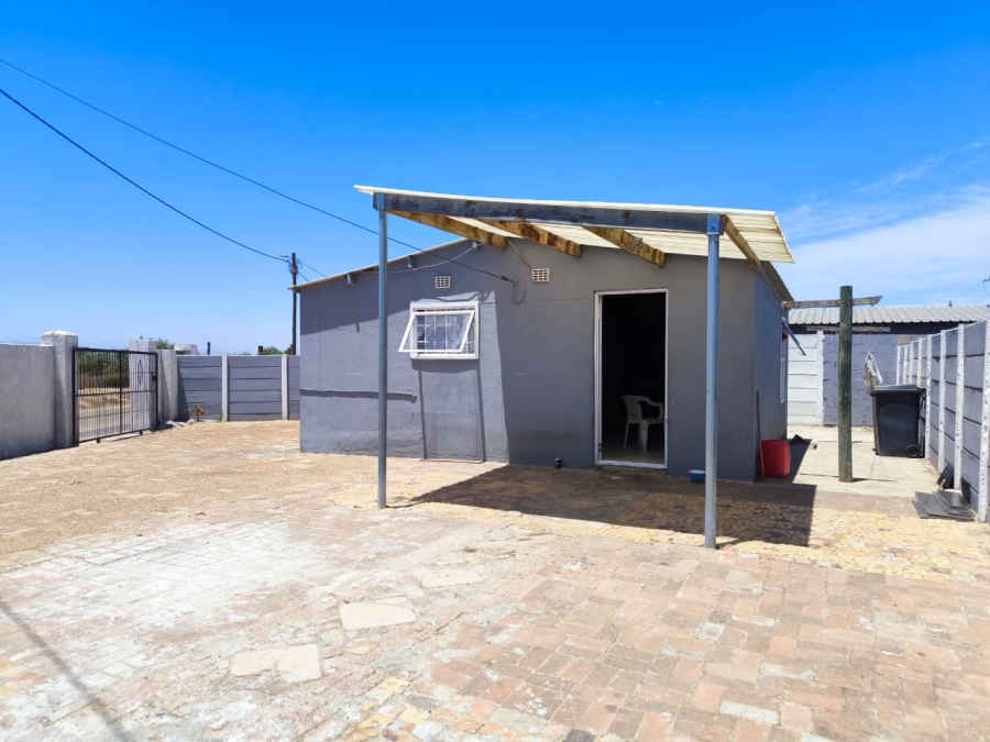2 Bedroom Property for Sale in Chatsworth Western Cape
